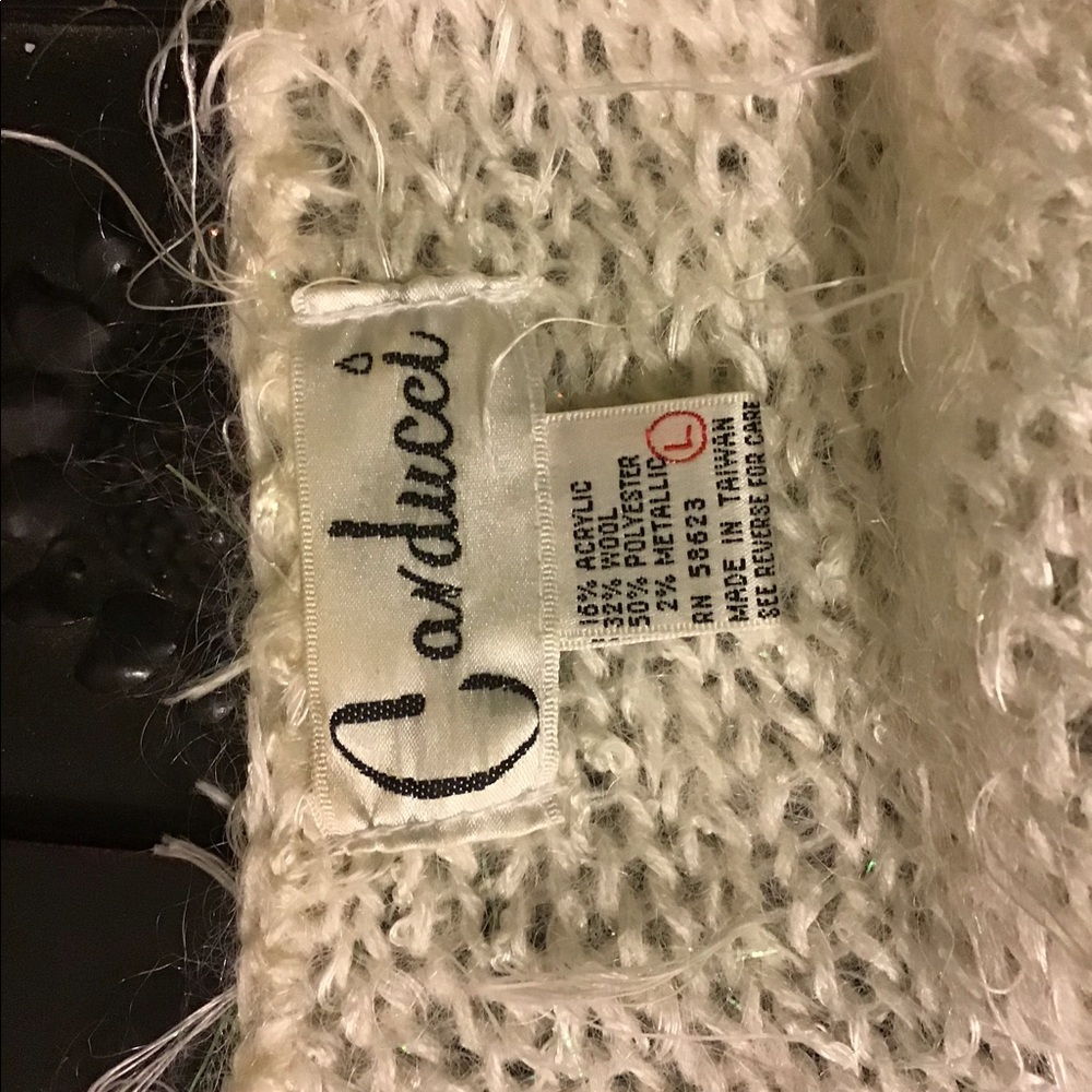 Vintage Snow Bunny Sweater - Picture 5 of 6